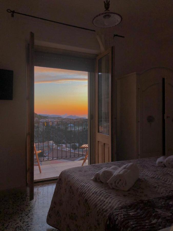 B&B Aria Ona Виллагранде-Стризайли Экстерьер фото